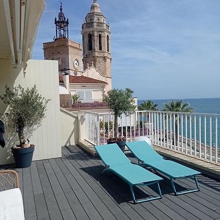 Appartement Atico Con Fantasticas Vistas Al Mar Y La Iglesia à Sitges Extérieur photo