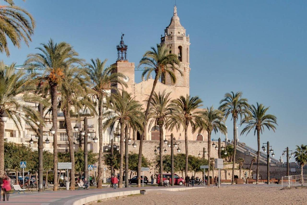 Appartement Atico Con Fantasticas Vistas Al Mar Y La Iglesia à Sitges Extérieur photo