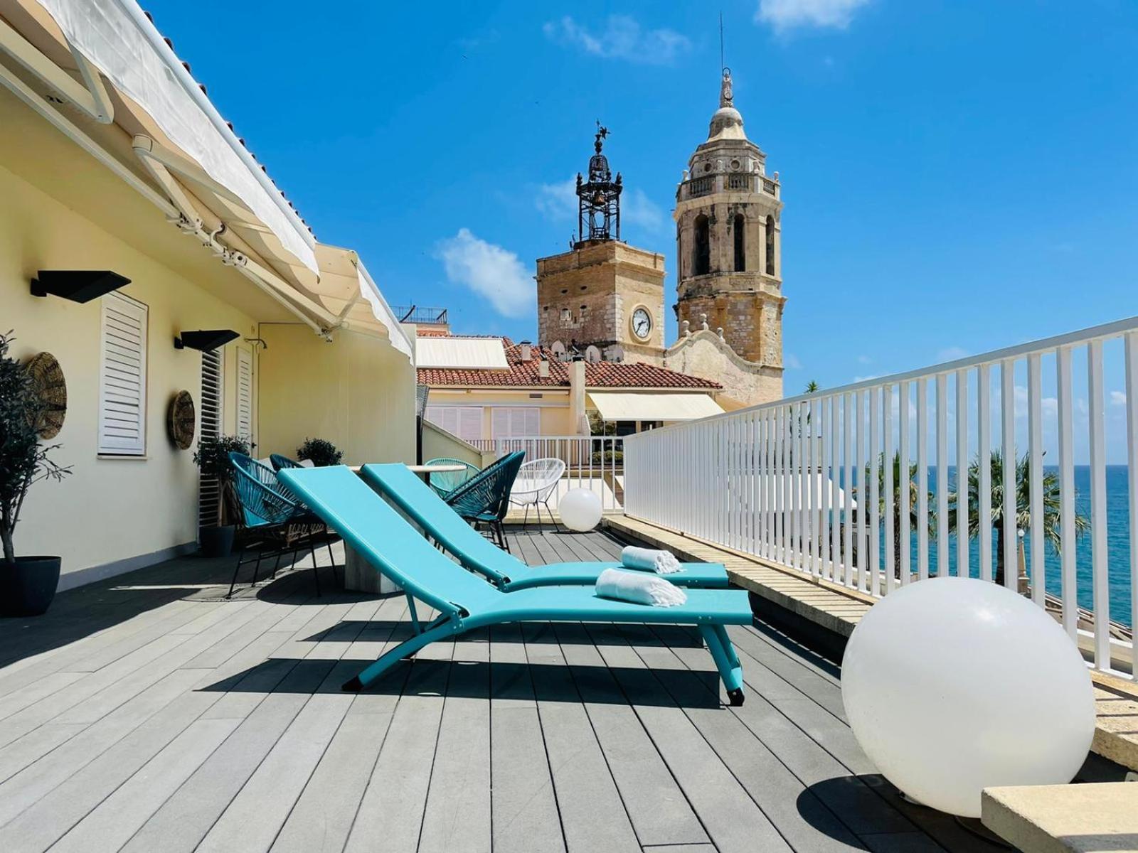 Appartement Atico Con Fantasticas Vistas Al Mar Y La Iglesia à Sitges Chambre photo